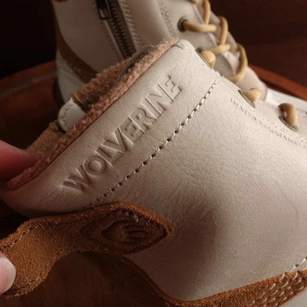 Wolverine Boots WMS SZ 9M Ivory Torrent Duck Water Resistant Leather Rain Chore